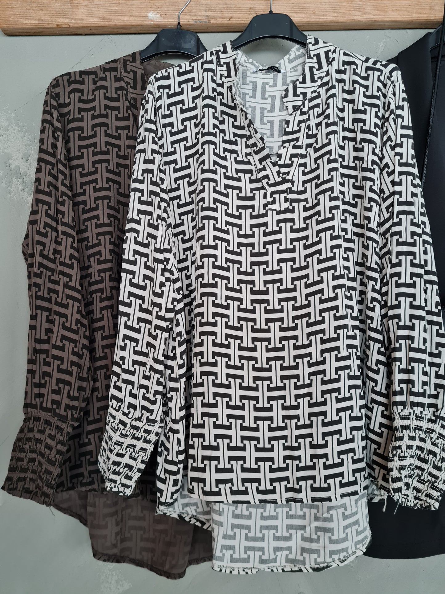 BLUS Julia mönstrad