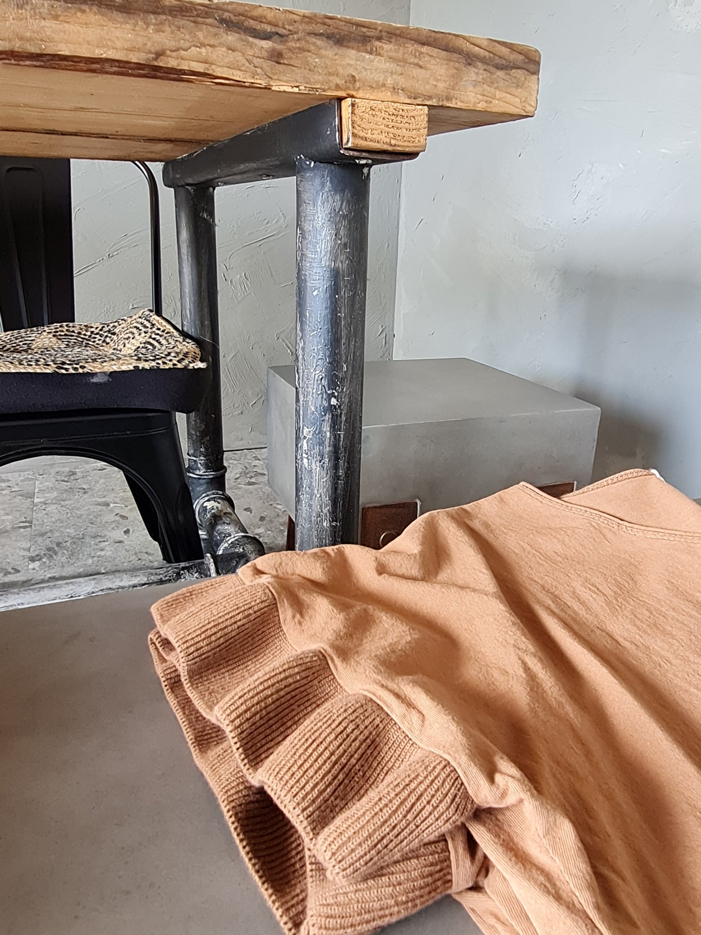 T-SHIRT rostbrun