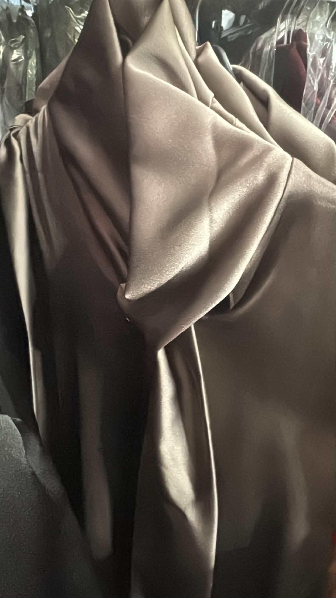 BLUS Taupe Blank