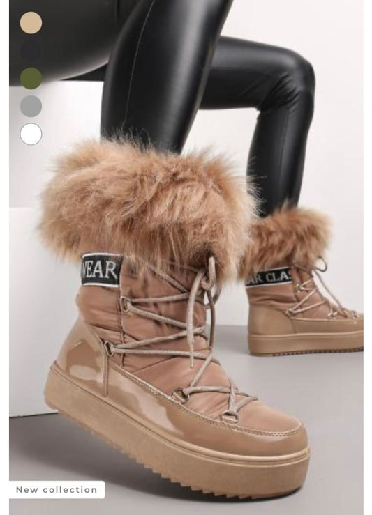BOOTS fluffy camel