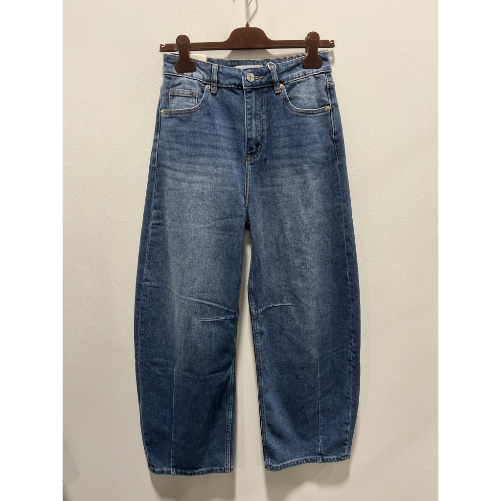 JEANS Minna