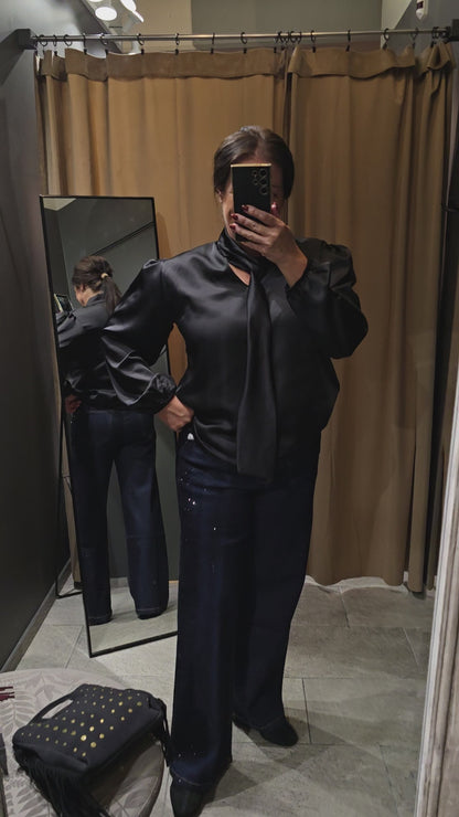BLUS Svart Blank