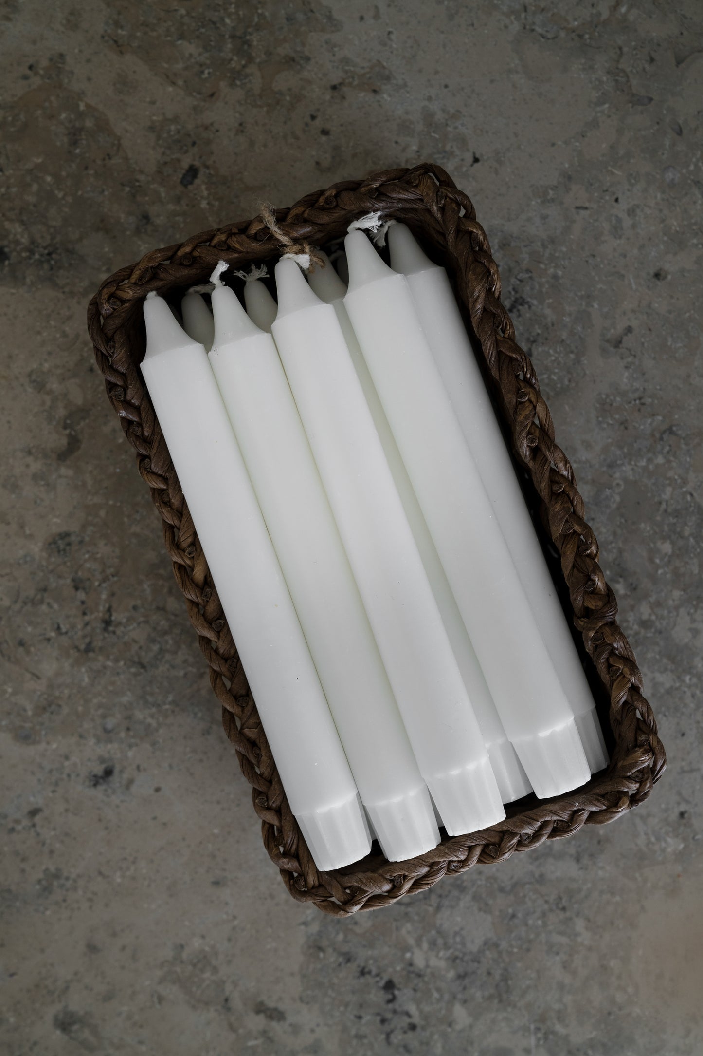 KORG Mörkbrun 23x14 cm ERNST