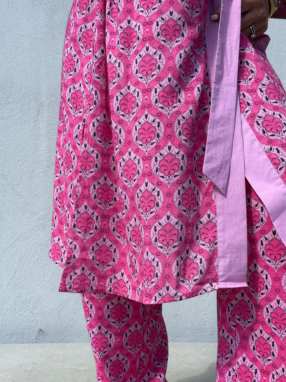 KIMONO YOLO rosa