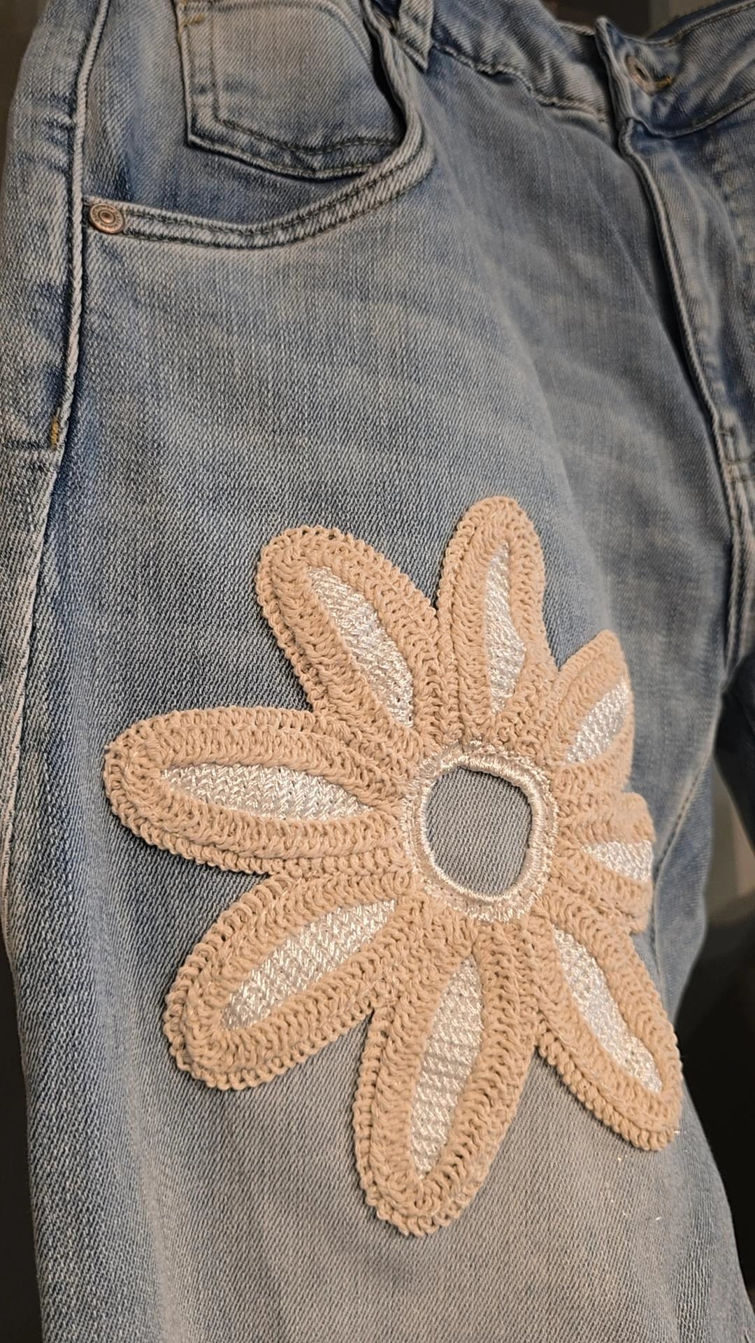 JEANS Flower Marta