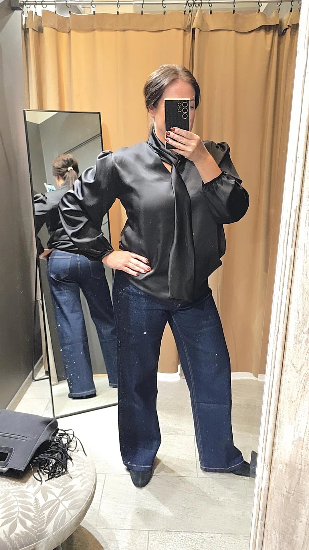 BLUS Svart Blank
