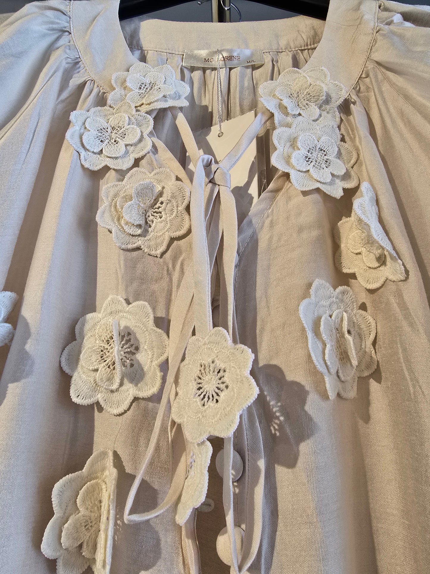 BLUS Flower Brun